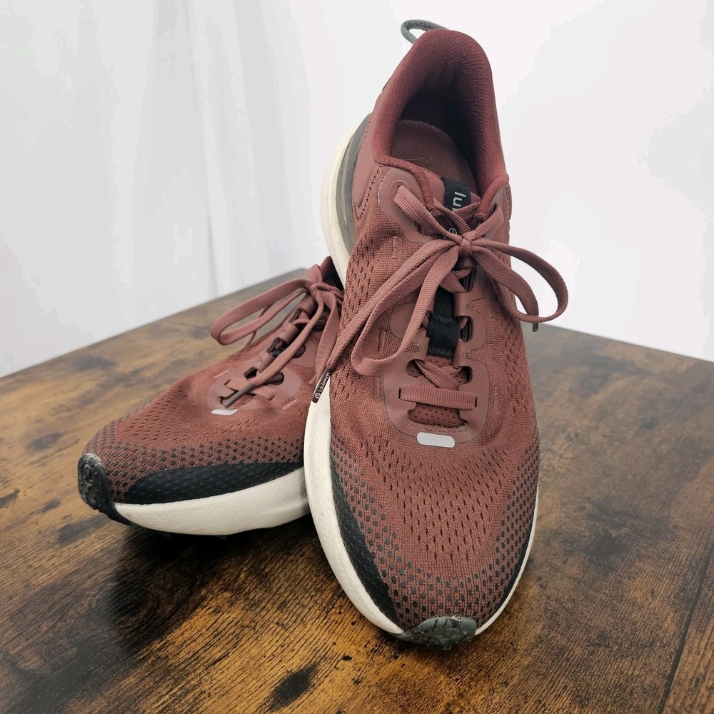 Lululemon Mens‎ Beyondfeel Trail Running Shoe Smokey Red/Light Ivory/Blk Sz10